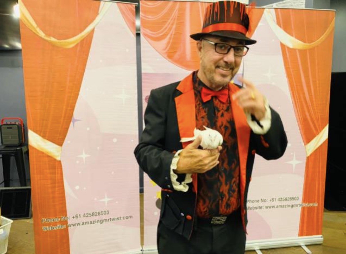 Amazing Mr Twist the Magician character